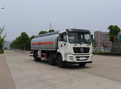 東風(fēng)小三軸18-21立方專(zhuān)威牌HTW5250GYYESC型運(yùn)油車(chē)