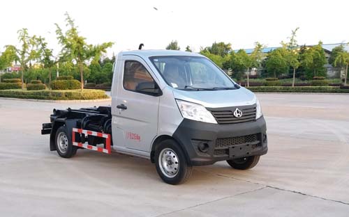 長(zhǎng)安2.5方勾臂垃圾車/車廂可卸式垃圾車