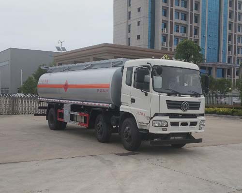 專威牌HTW5252GYYEQ型運(yùn)油車(chē)